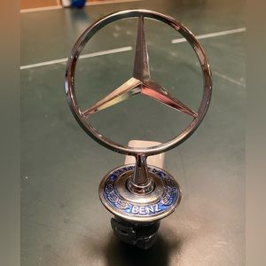 Mercedes Benz Hood Ornament